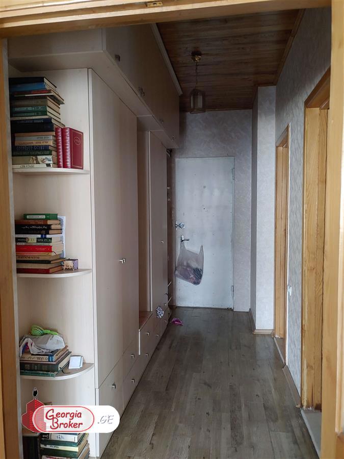 nearly repaired 5-room apartment for sale