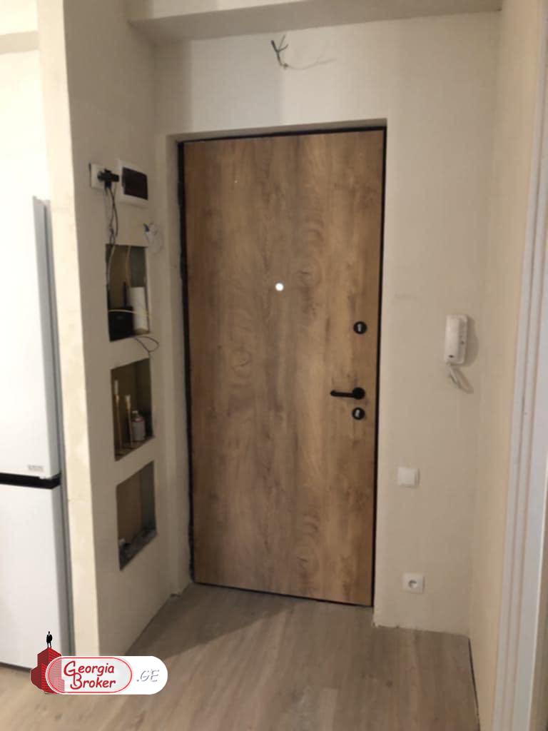 nearly repaired 2-room apartment for sale