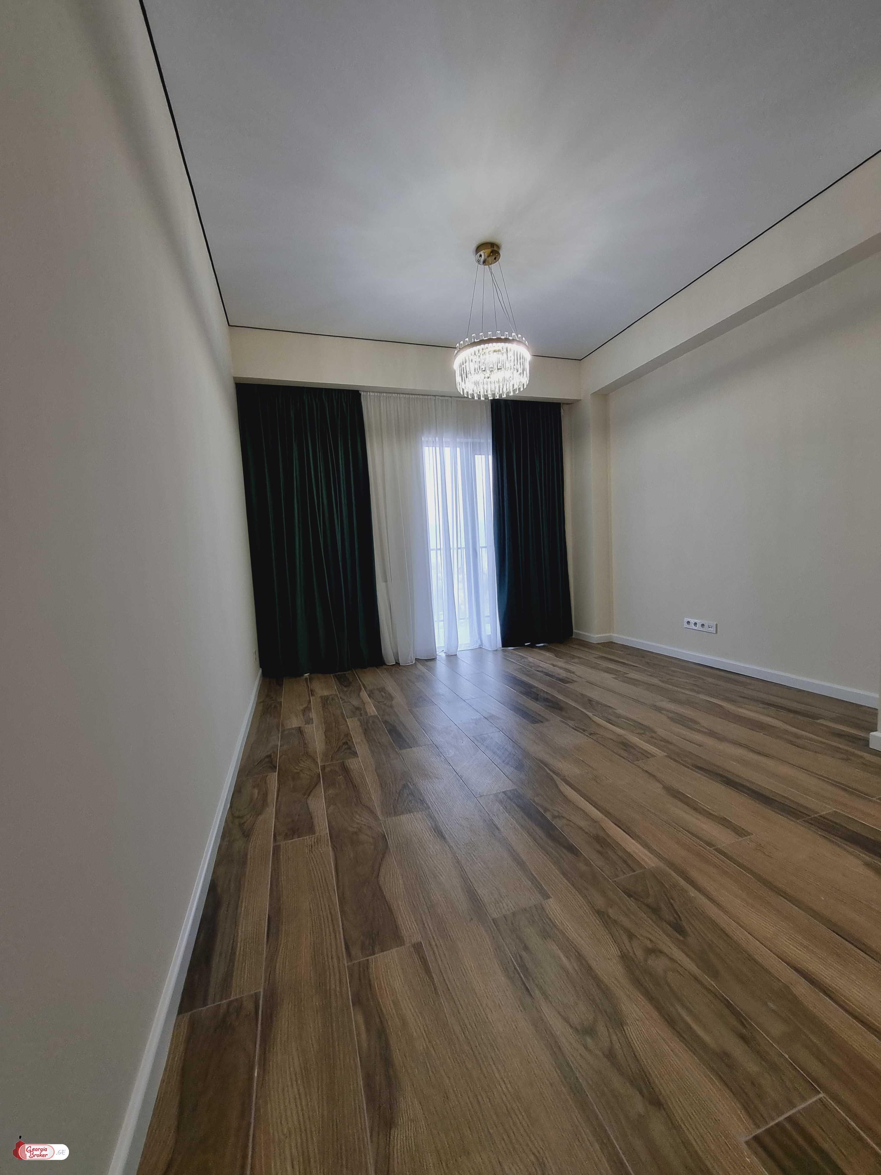 იყიდება ახალი გარემონტებული 3 ოთახიანი ბინა