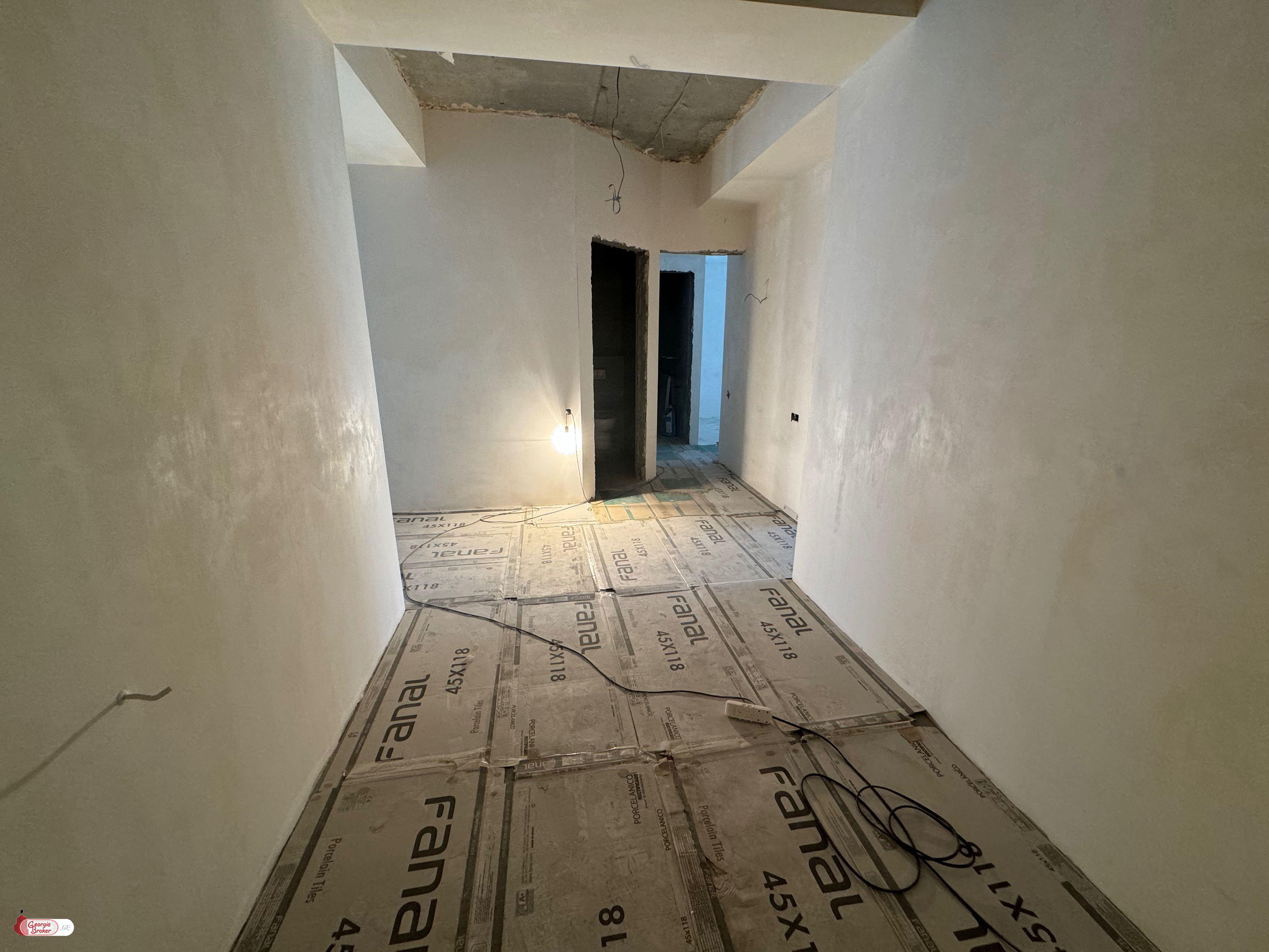 nearly repaired 4-room apartment for sale