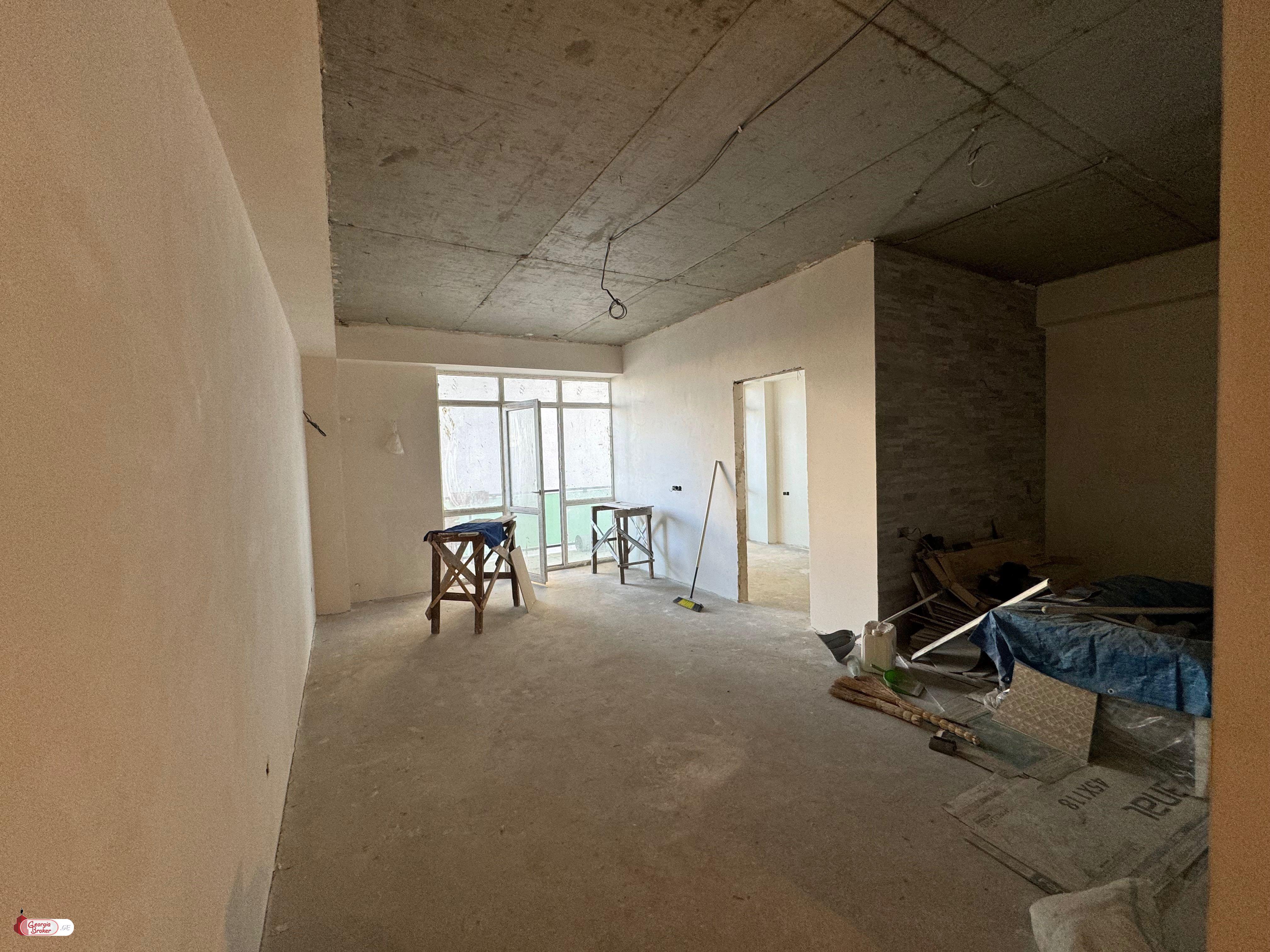 nearly repaired 4-room apartment for sale