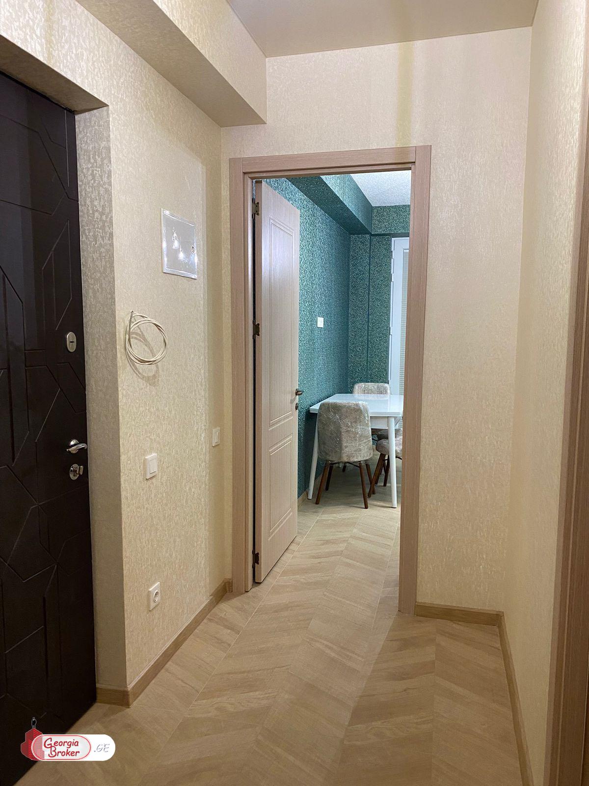 nearly repaired 3-room apartment for sale