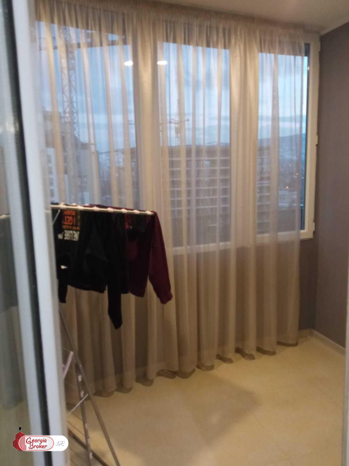 იყიდება ახალი გარემონტებული 3 ოთახიანი ბინა