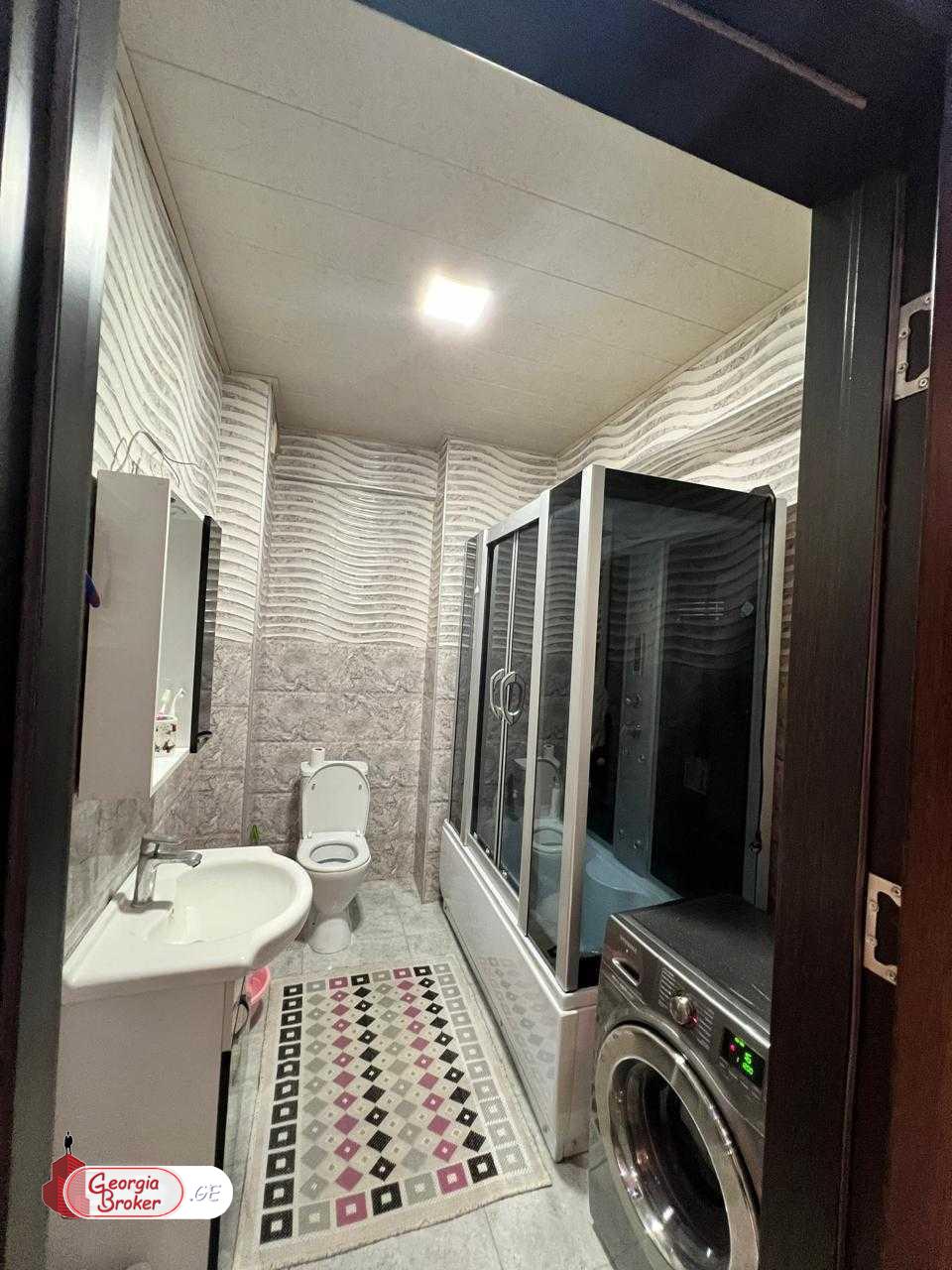 nearly repaired 4-room apartment for sale