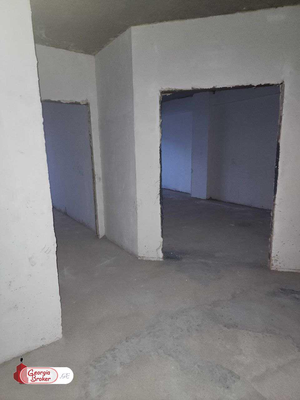 nearly repaired 4-room apartment for sale