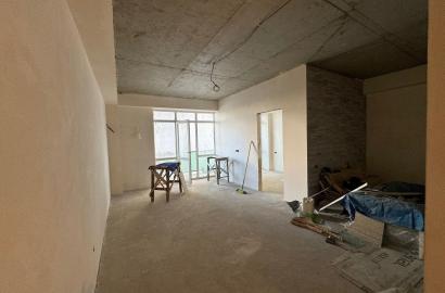 nearly repaired 4-room apartment for sale