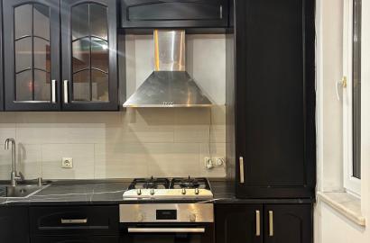 იყიდება ახალი გარემონტებული 2 ოთახიანი ბინა