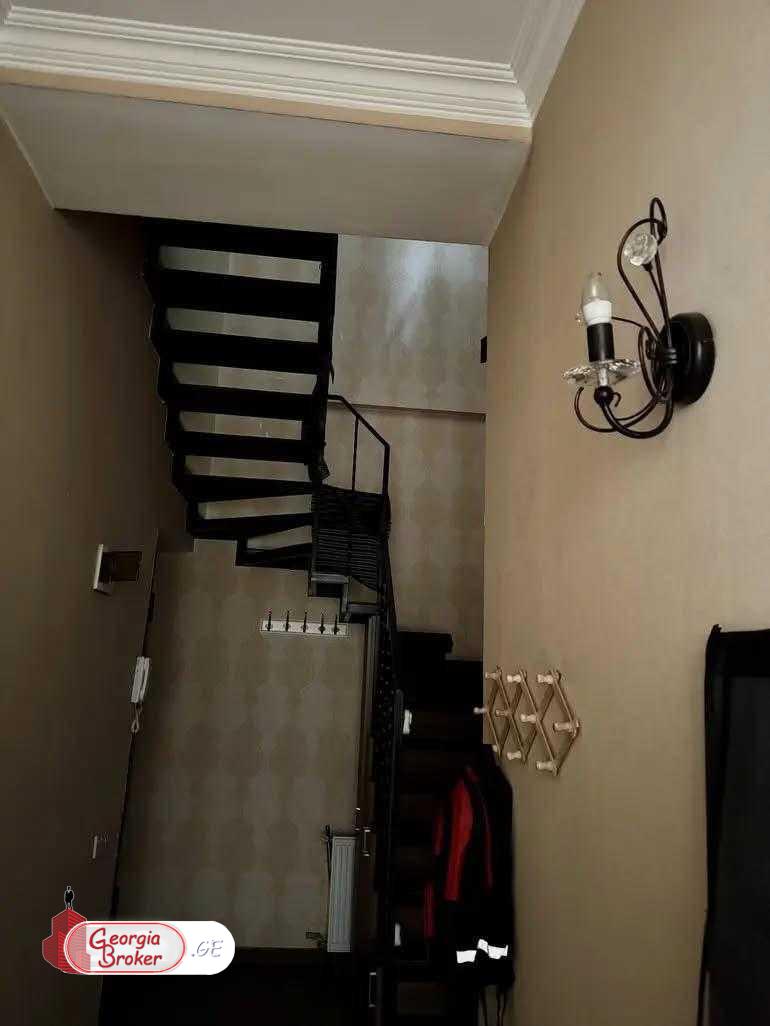 nearly repaired 5-room apartment for sale