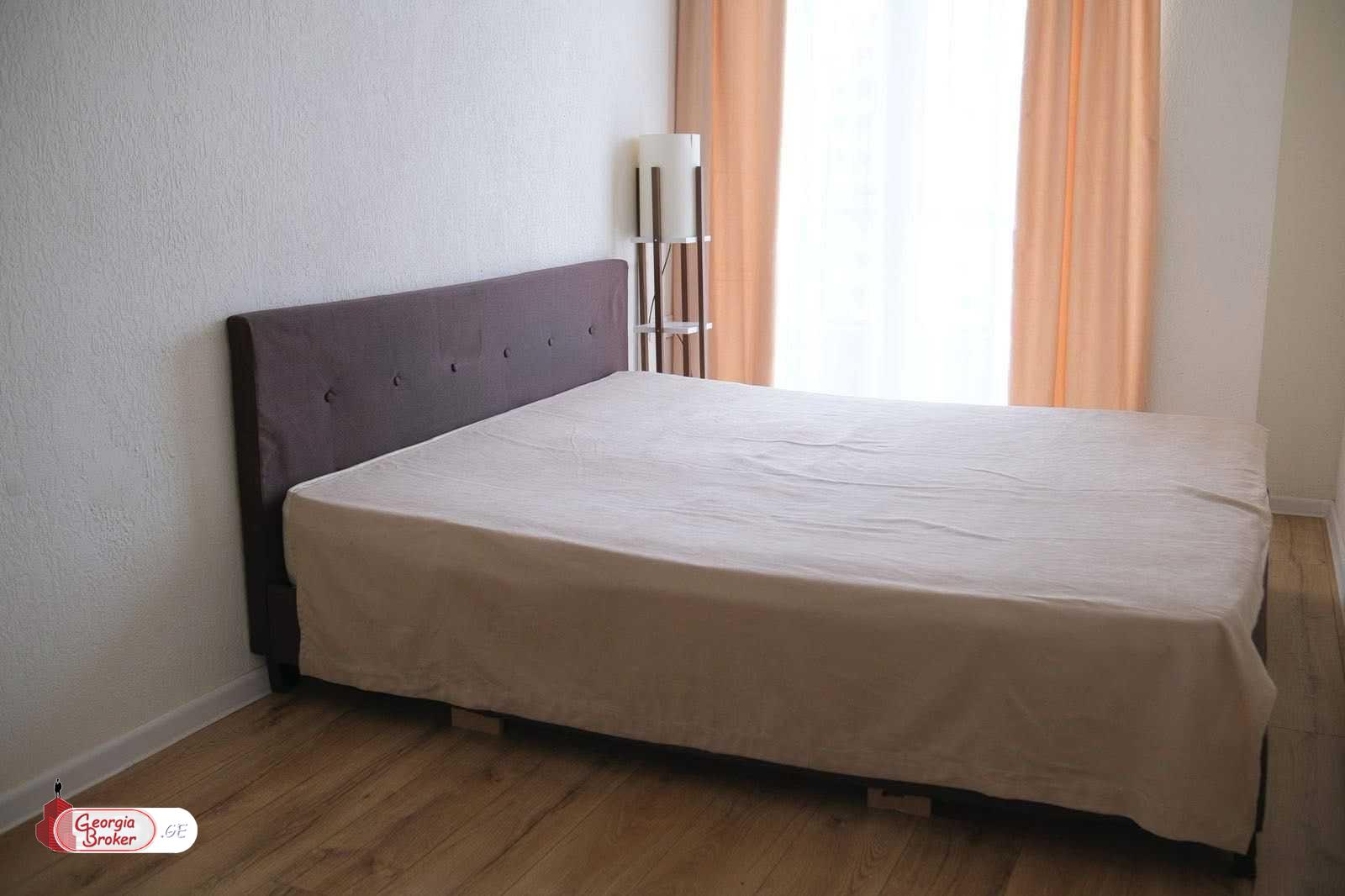 nearly repaired 2-room apartment for sale