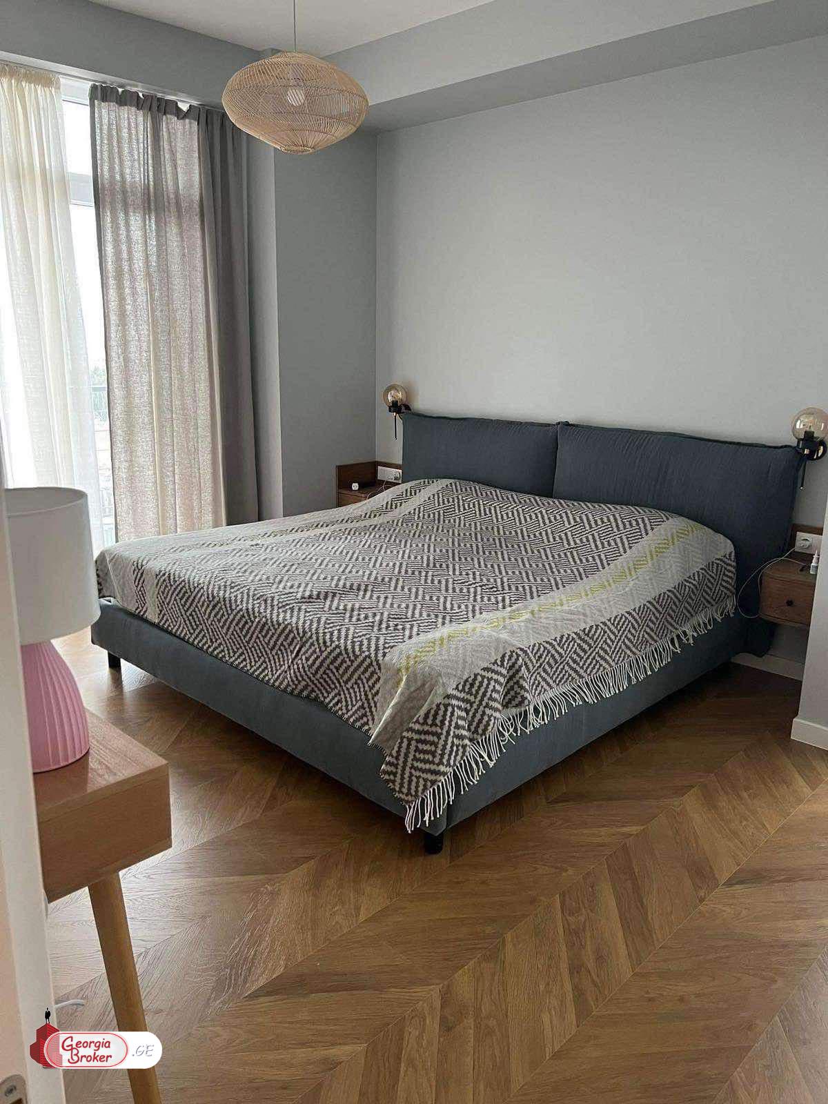 nearly repaired 4-room apartment for sale