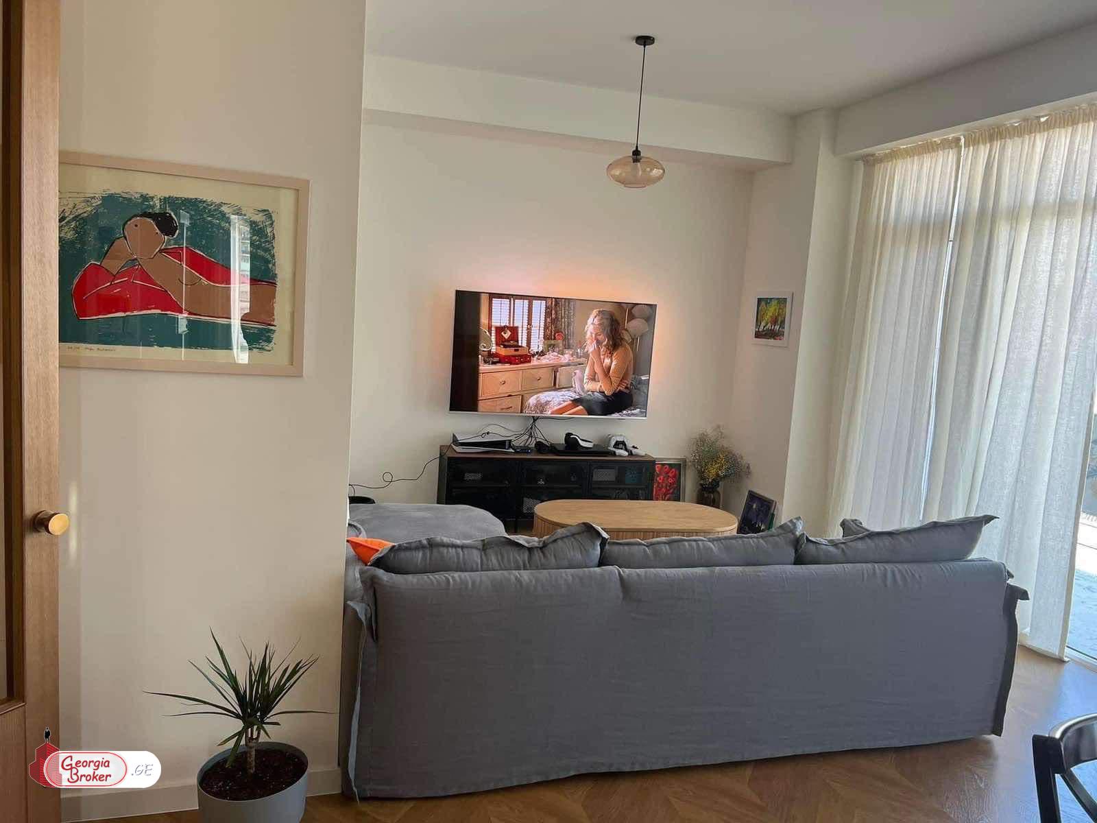 nearly repaired 4-room apartment for sale