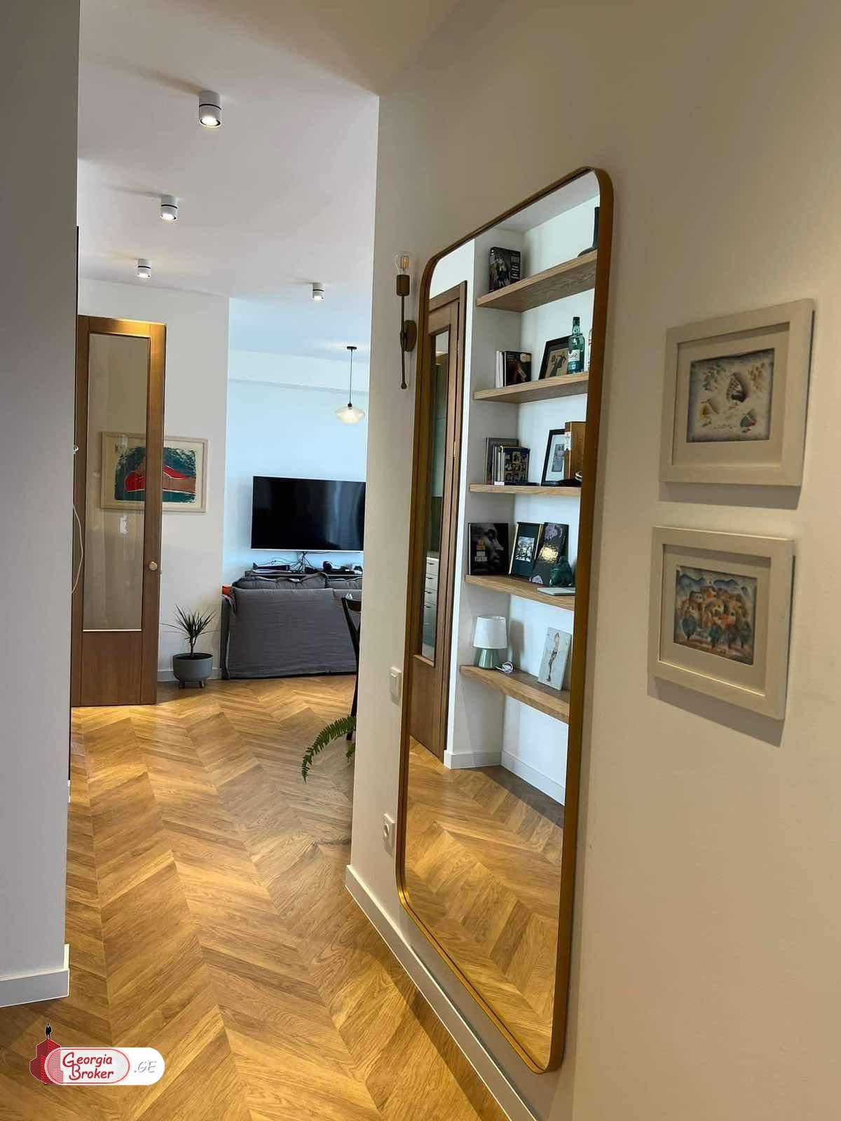 nearly repaired 4-room apartment for sale