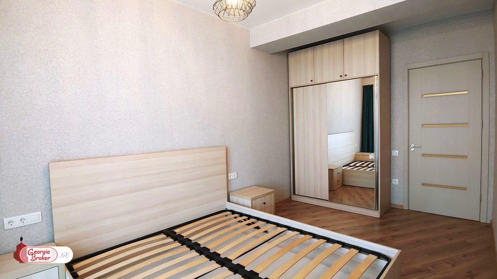 nearly repaired 3-room apartment for sale