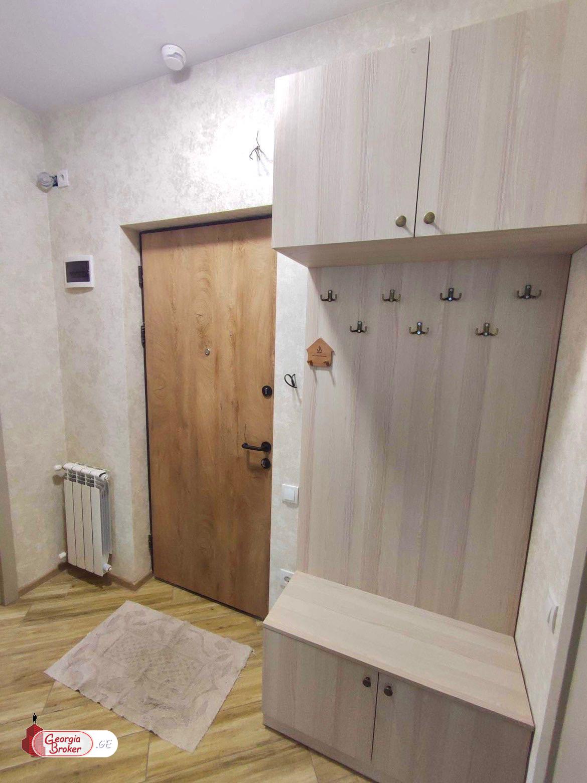 nearly repaired 3-room apartment for sale