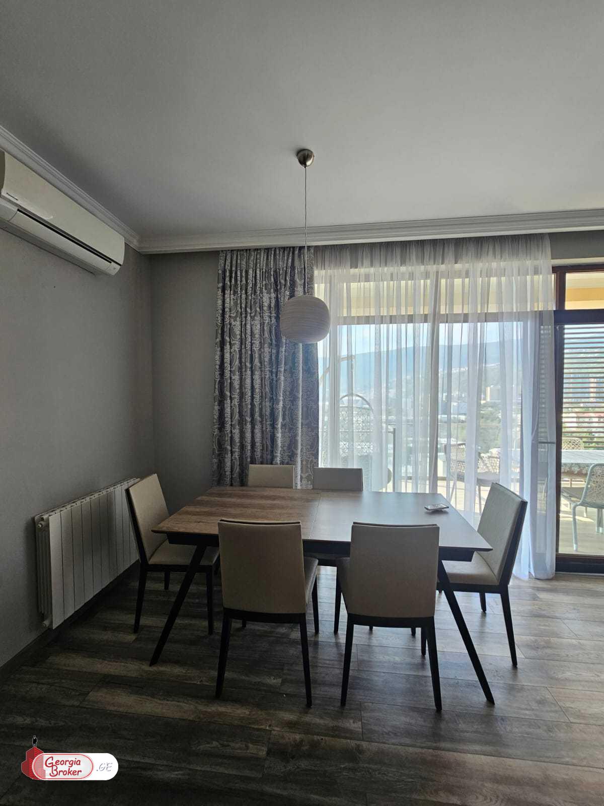 იყიდება ახალი გარემონტებული 3 ოთახიანი ბინა