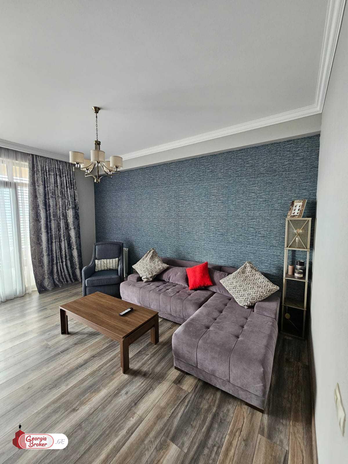 იყიდება ახალი გარემონტებული 3 ოთახიანი ბინა