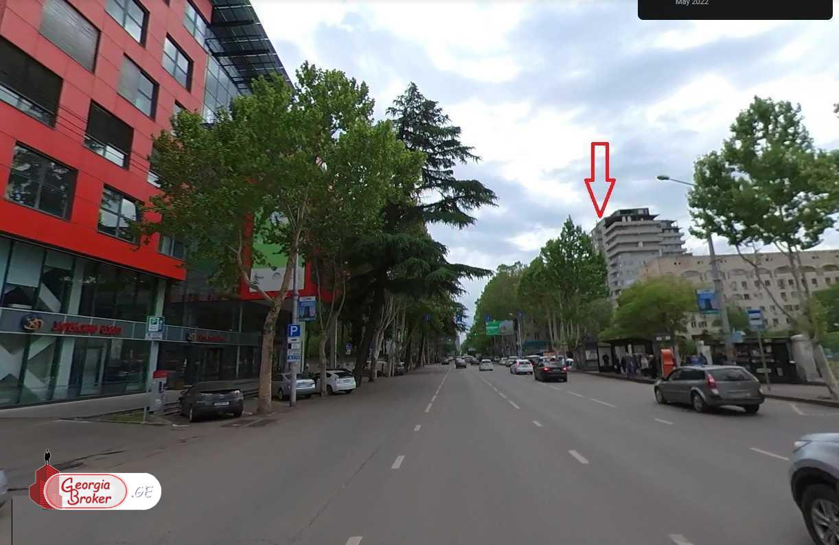 продается квартира с новым ремонтом 3-комнаты