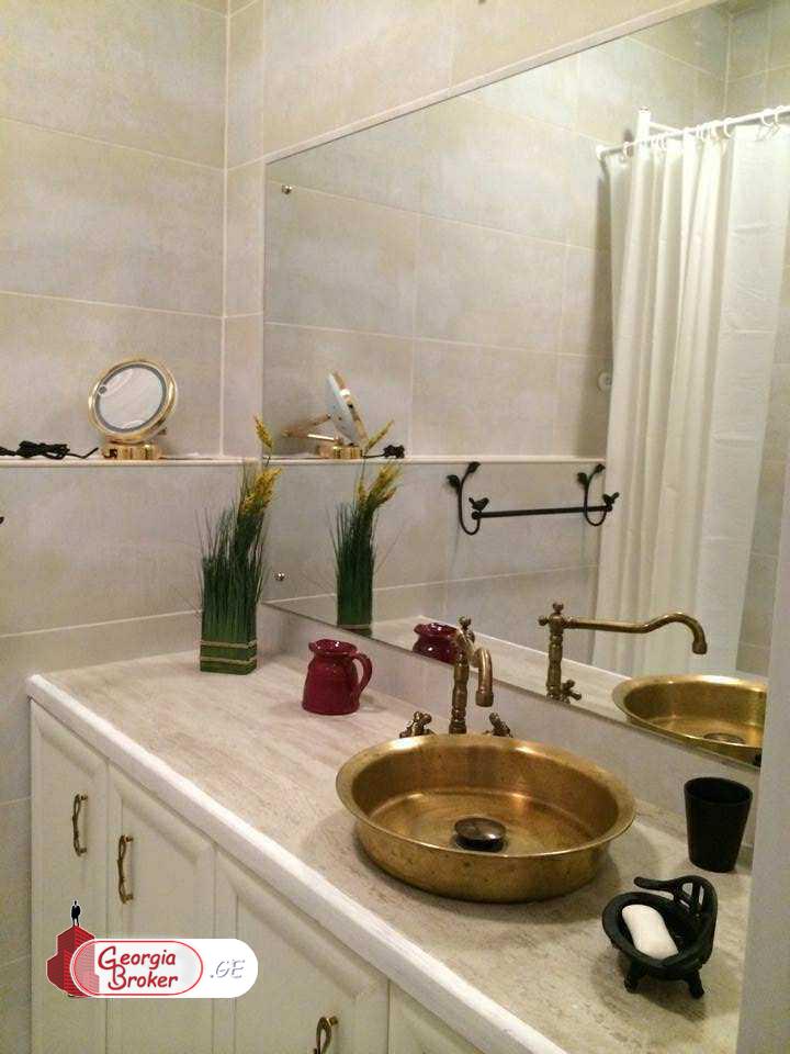 nearly repaired 4-room apartment for sale