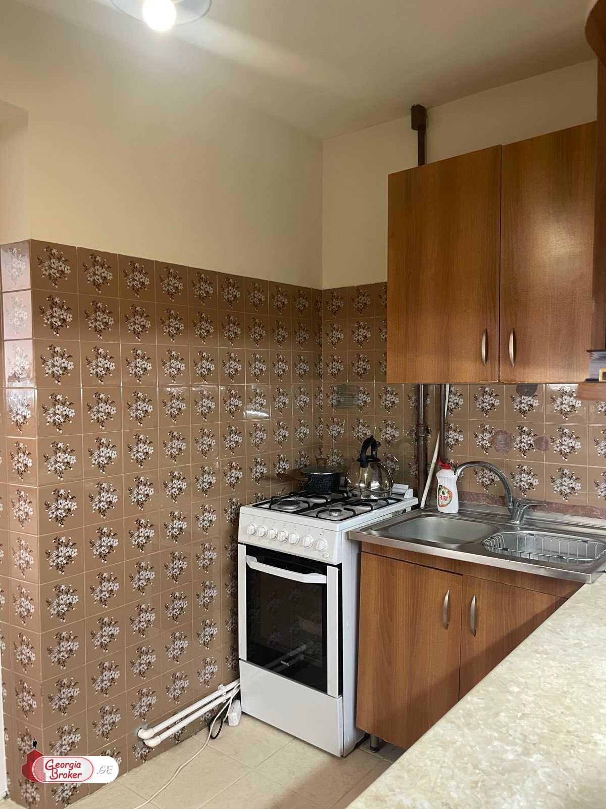 nearly repaired 3-room apartment for sale