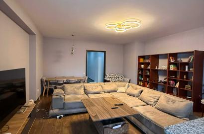 იყიდება ახალი გარემონტებული 4 ოთახიანი ბინა