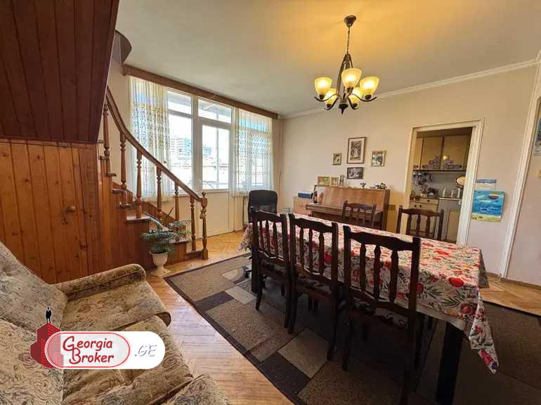 nearly repaired 5-room apartment for sale