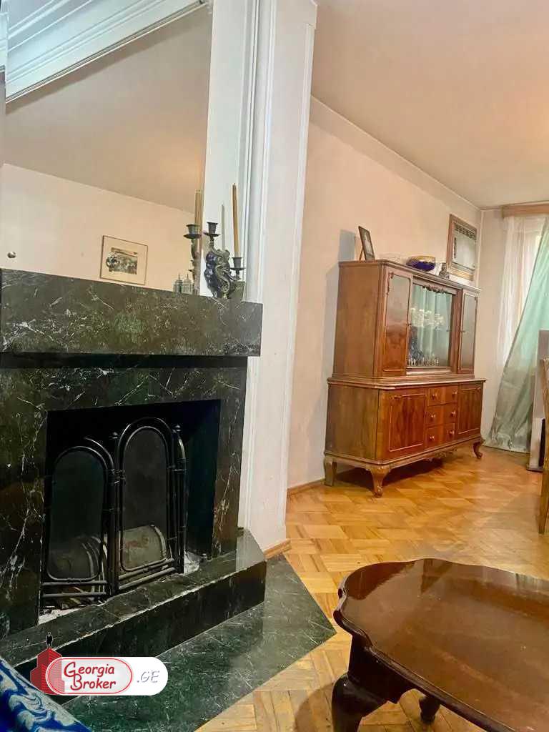nearly repaired 5-room apartment for sale
