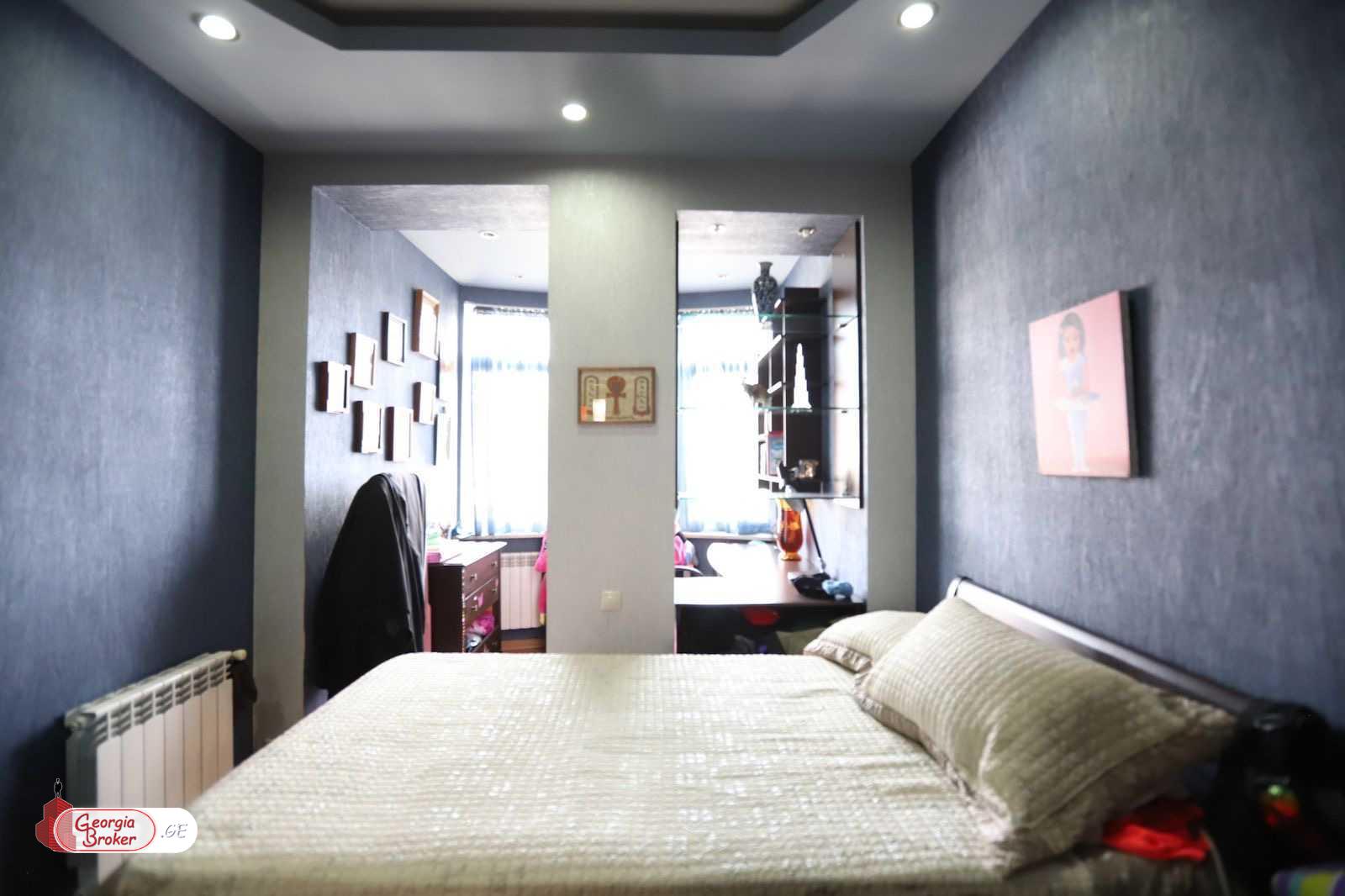 продается квартира с новым ремонтом 3-комнаты