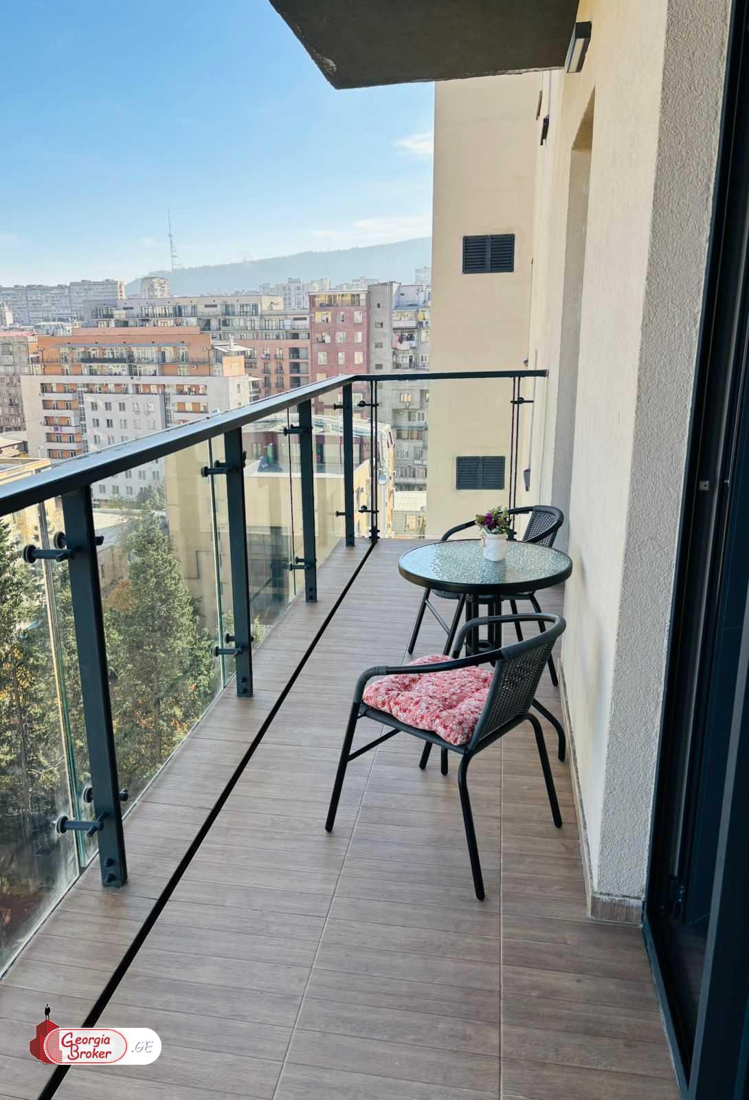 nearly repaired 4-room apartment for sale