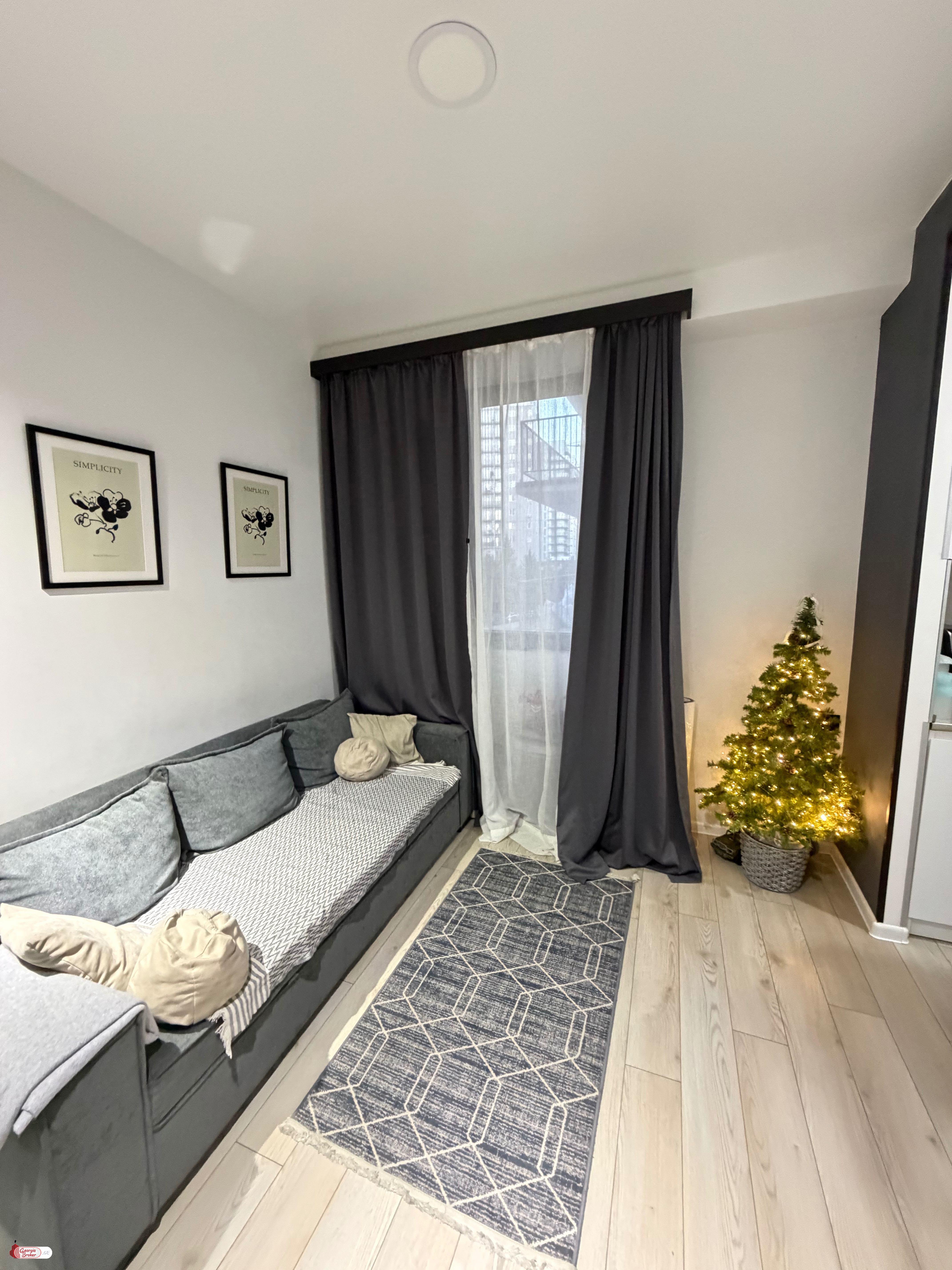 იყიდება ახალი გარემონტებული 3 ოთახიანი ბინა