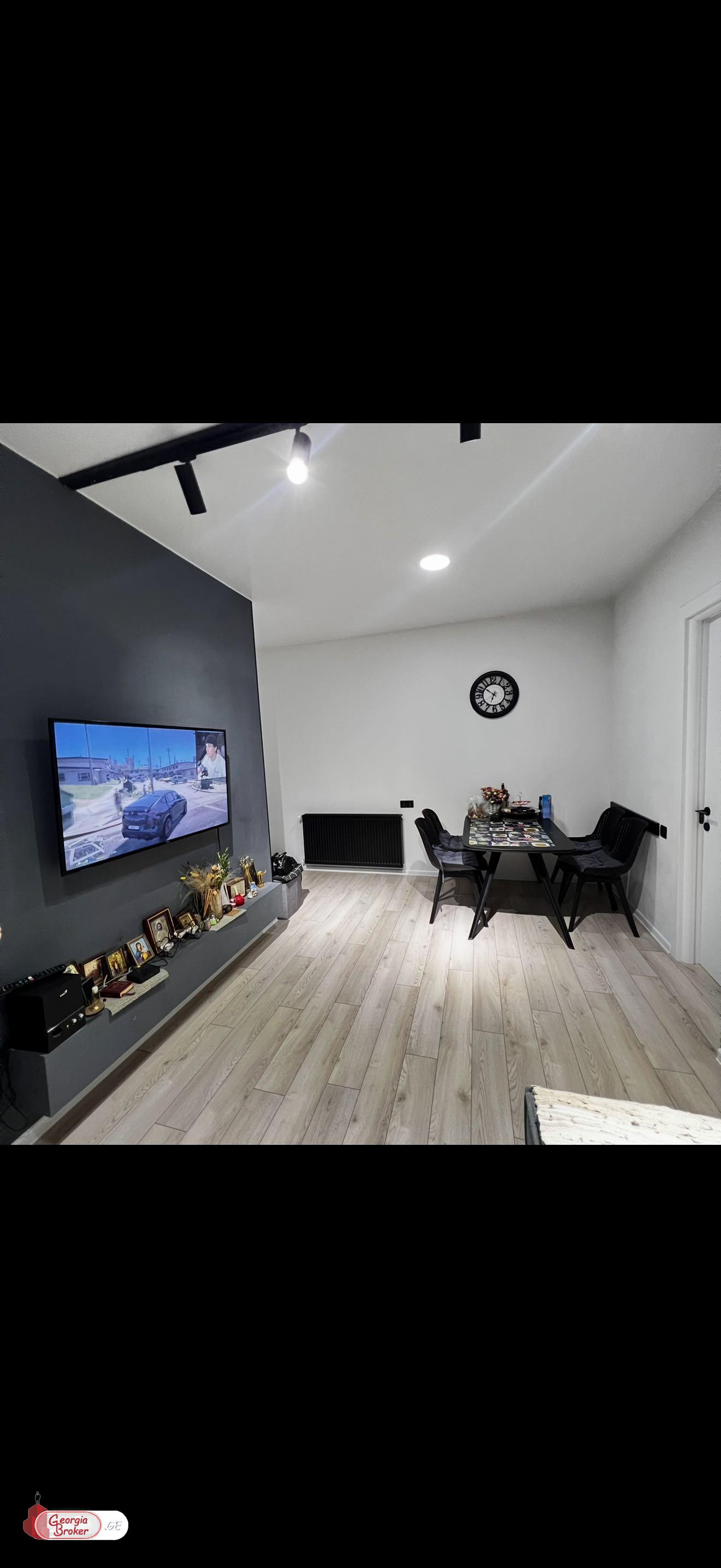 იყიდება ახალი გარემონტებული 3 ოთახიანი ბინა