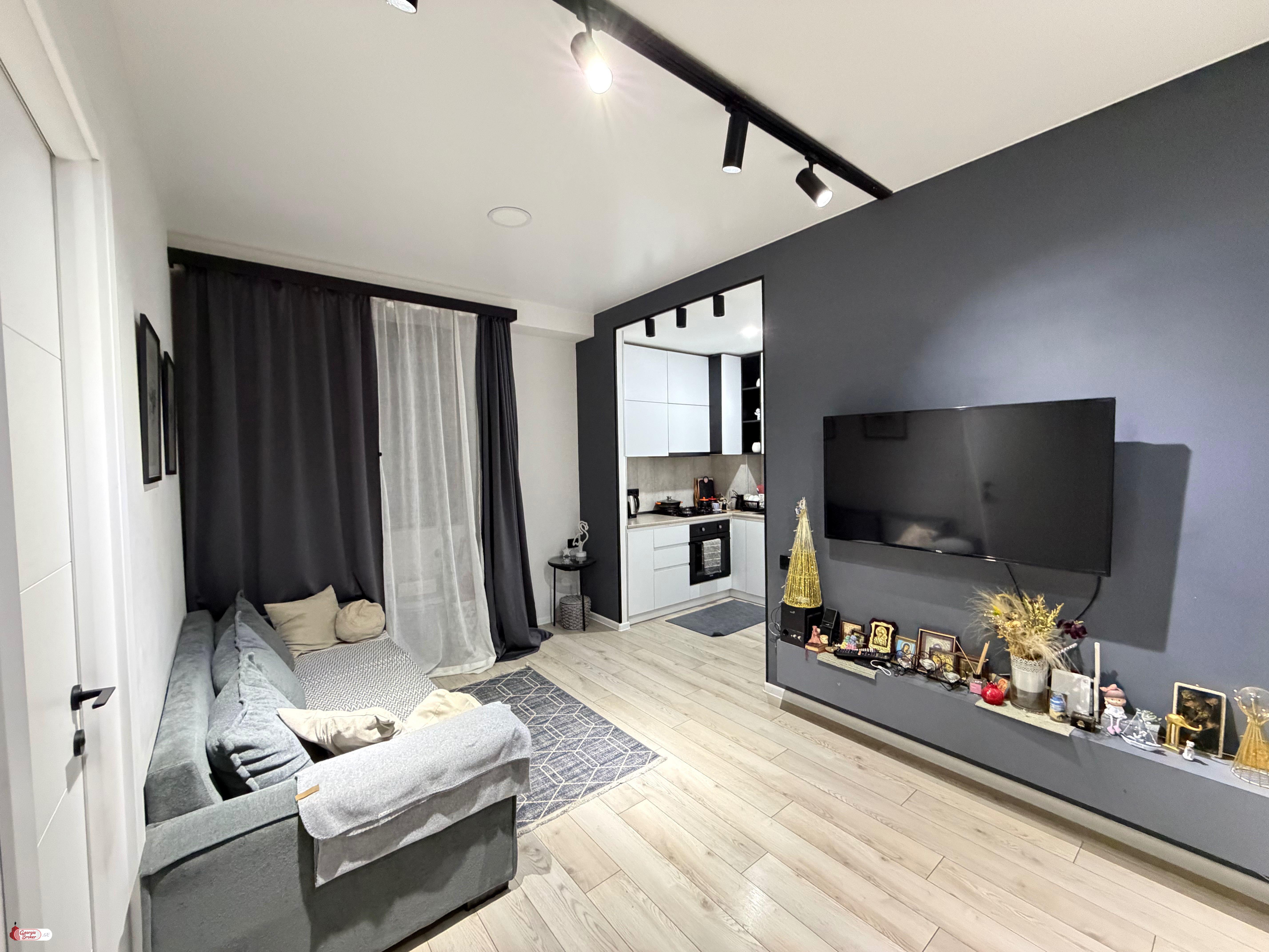 იყიდება ახალი გარემონტებული 3 ოთახიანი ბინა