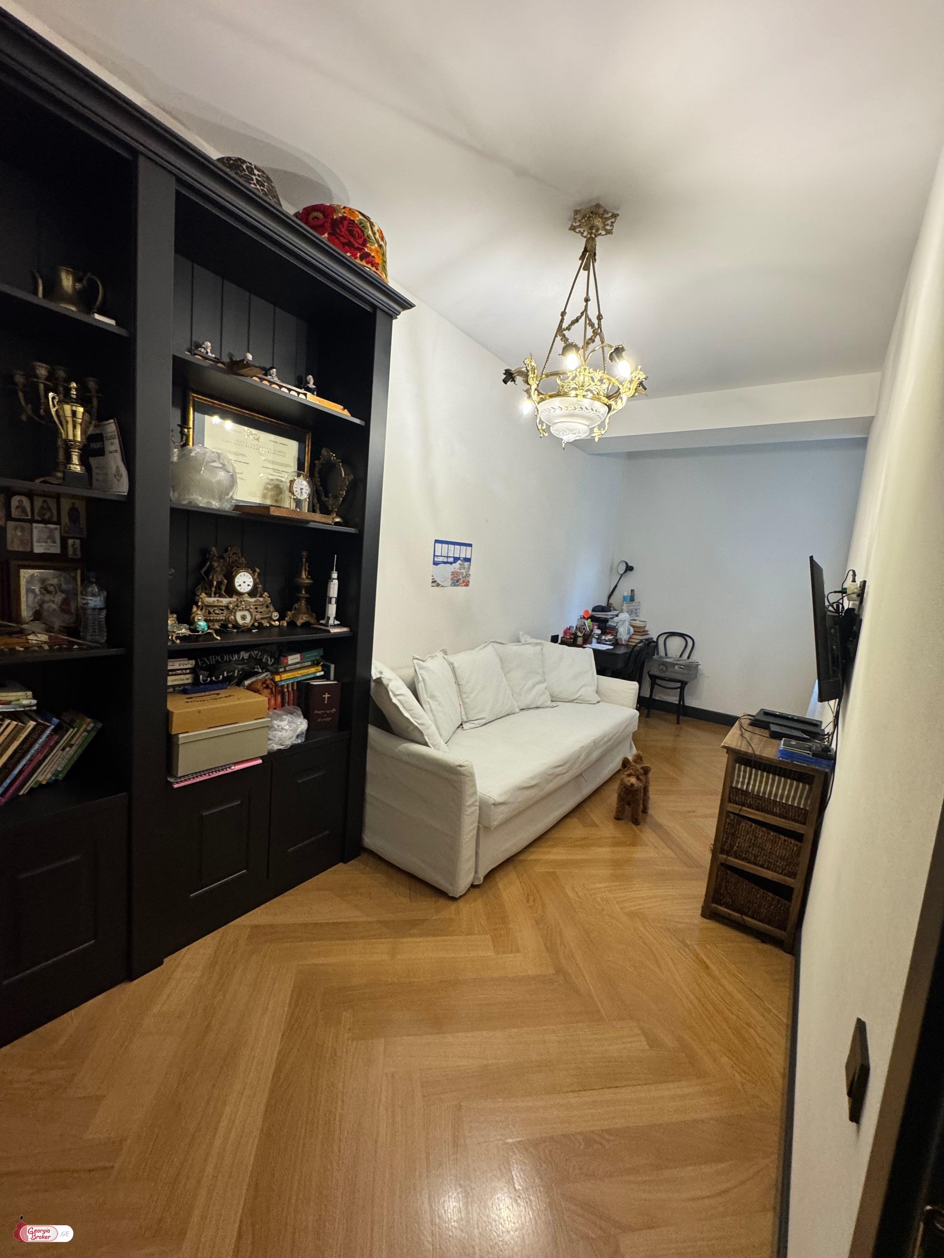 nearly repaired 4-room apartment for sale