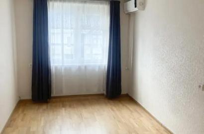 იყიდება ახალი გარემონტებული 4 ოთახიანი ბინა