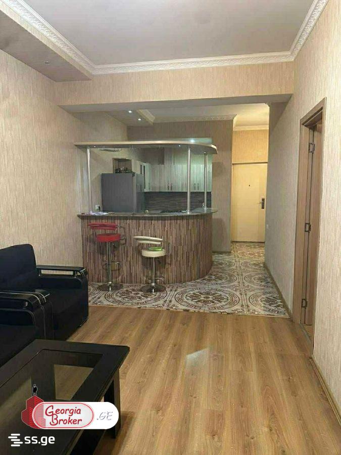 იყიდება ახალი გარემონტებული 3 ოთახიანი ბინა