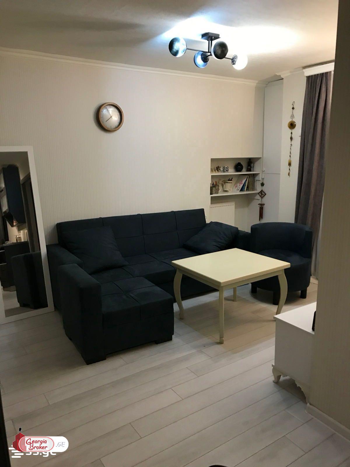 продается квартира с новым ремонтом 2-комнаты