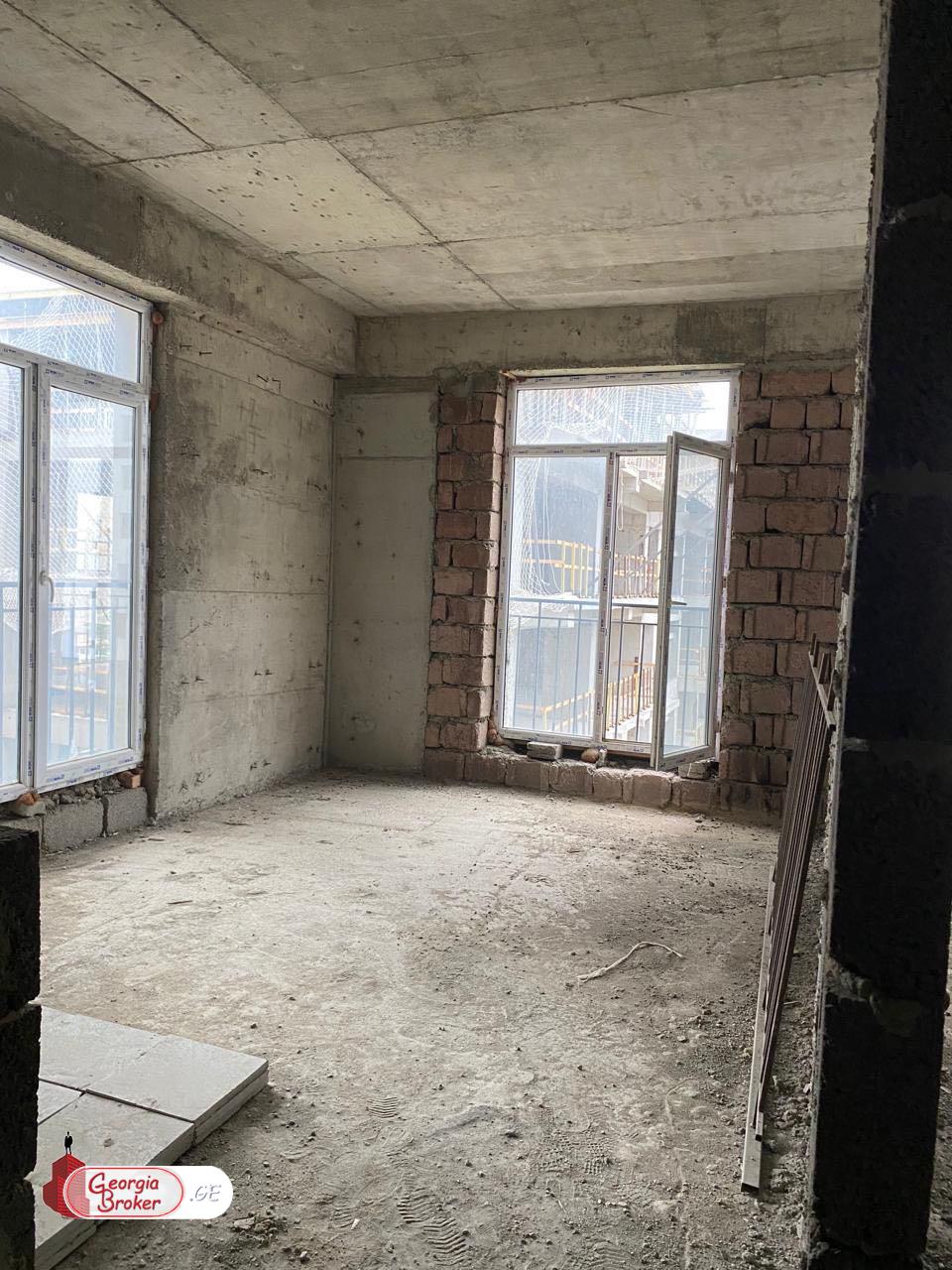 იყიდება ახალი გარემონტებული 3 ოთახიანი ბინა