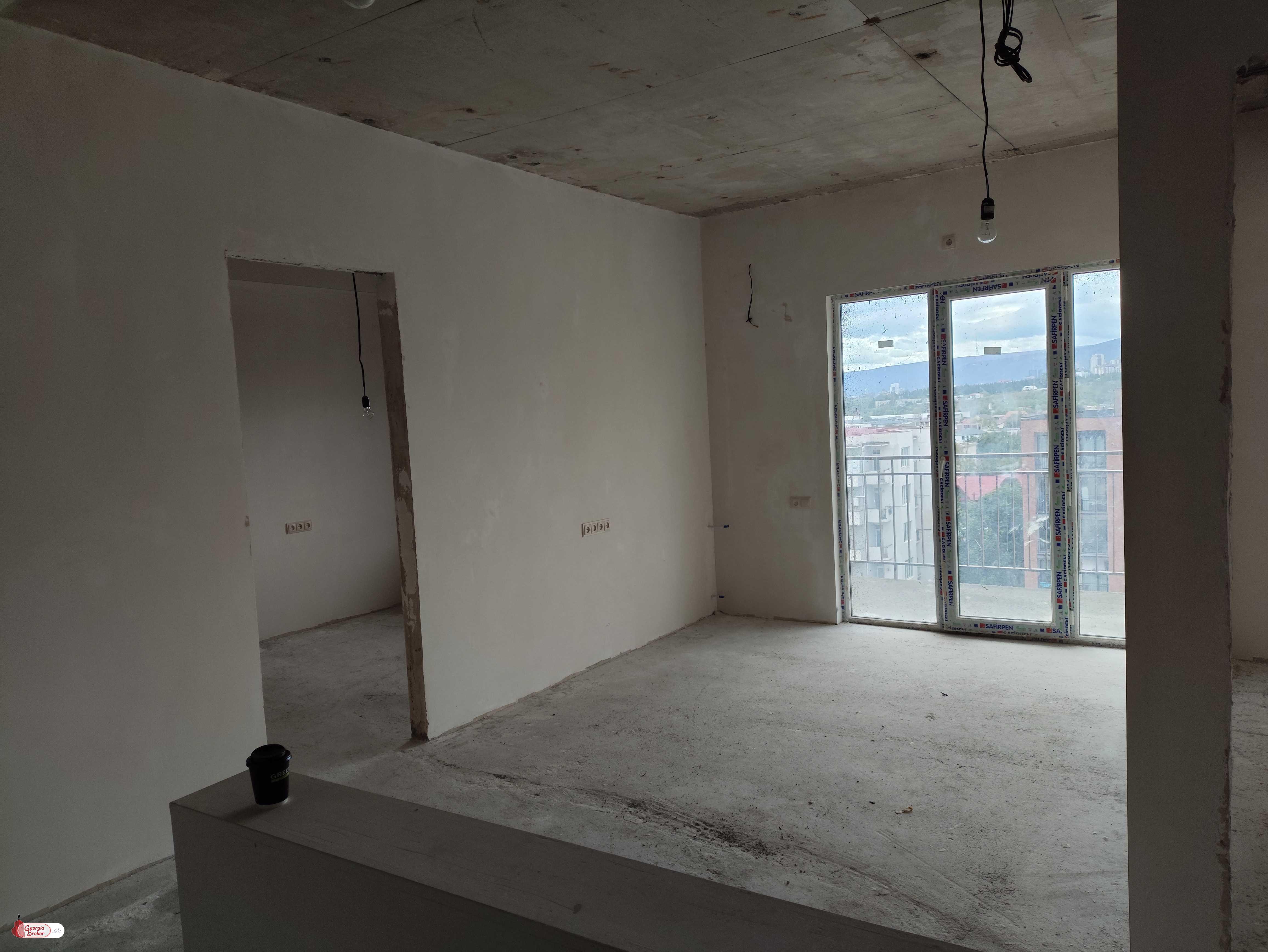 იყიდება ახალი გარემონტებული 3 ოთახიანი ბინა