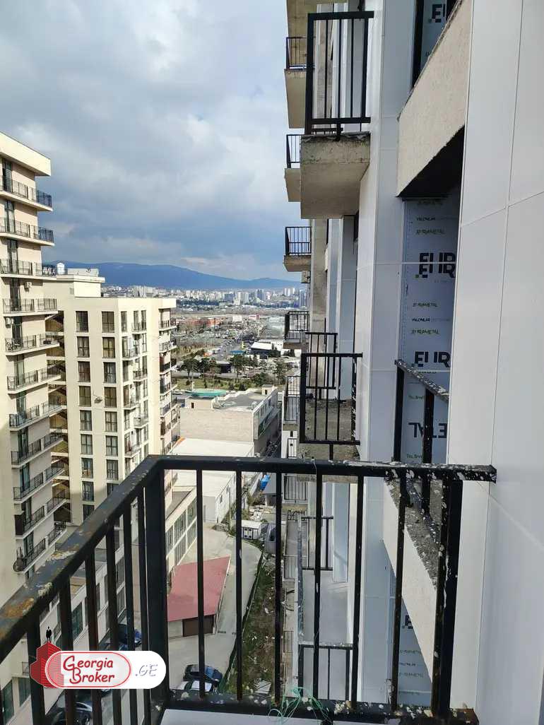 იყიდება ახალი გარემონტებული 3 ოთახიანი ბინა