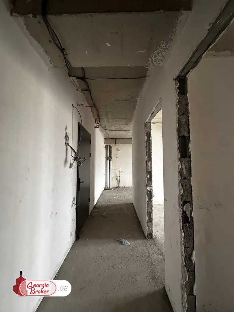 იყიდება ახალი გარემონტებული 3 ოთახიანი ბინა