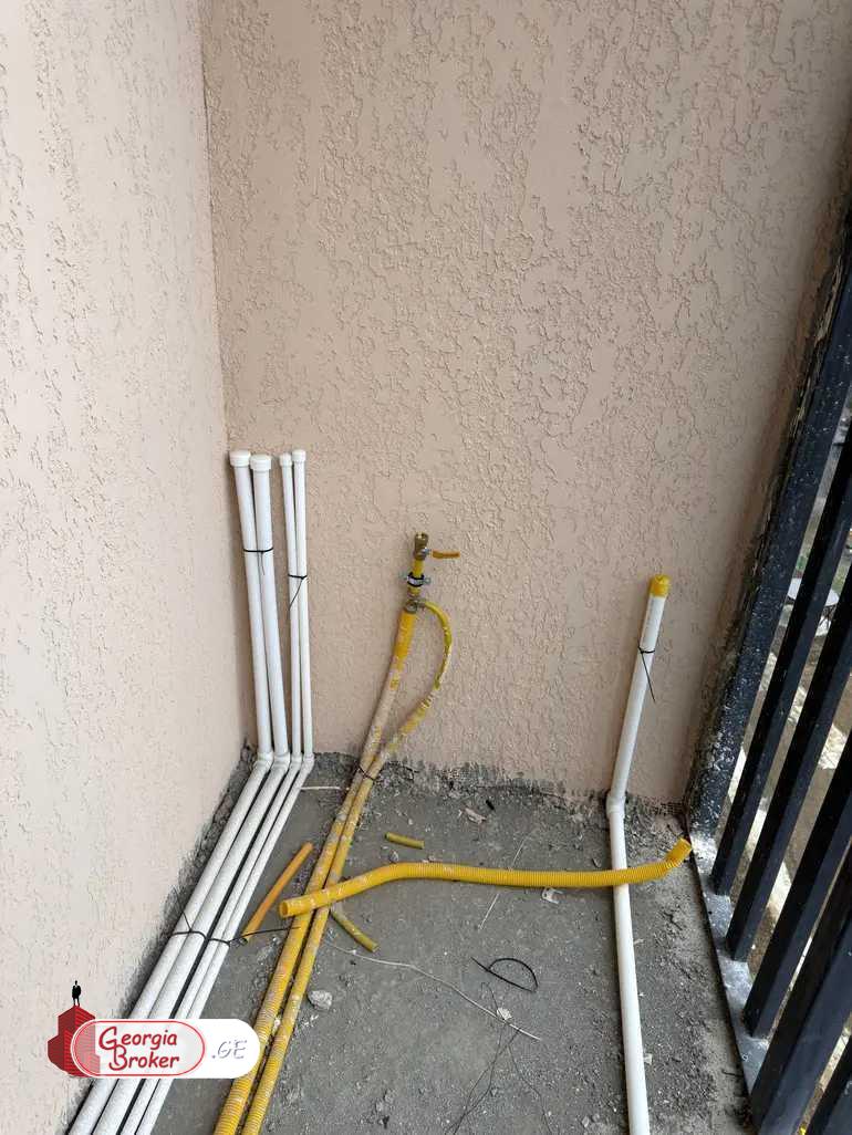 იყიდება ახალი გარემონტებული 2 ოთახიანი ბინა
