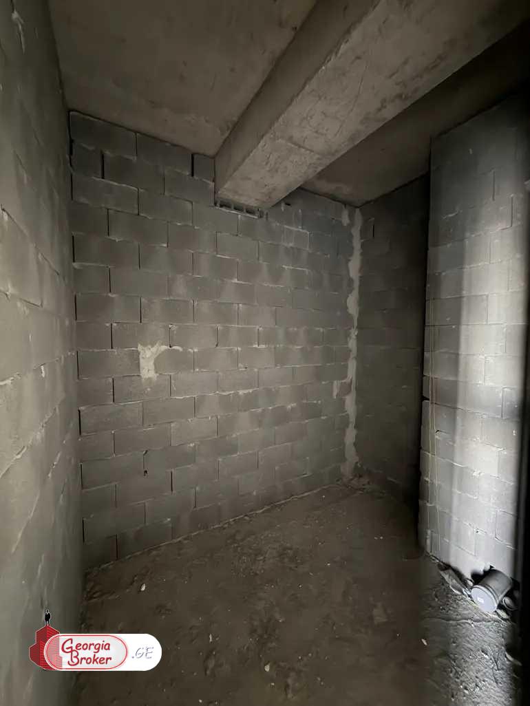 იყიდება ახალი გარემონტებული 2 ოთახიანი ბინა