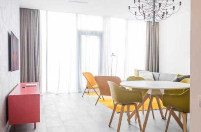 продается квартира с новым ремонтом 3-комнаты