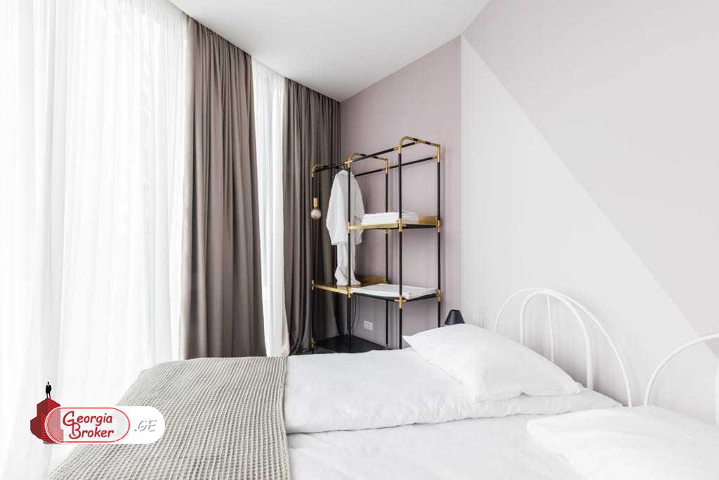 იყიდება ახალი გარემონტებული 3 ოთახიანი ბინა