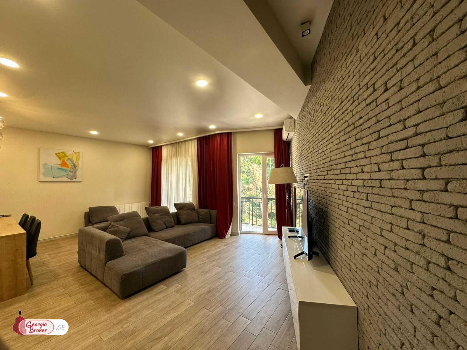 იყიდება ახალი გარემონტებული 3 ოთახიანი ბინა