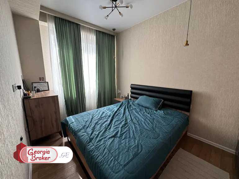 nearly repaired 2-room apartment for sale