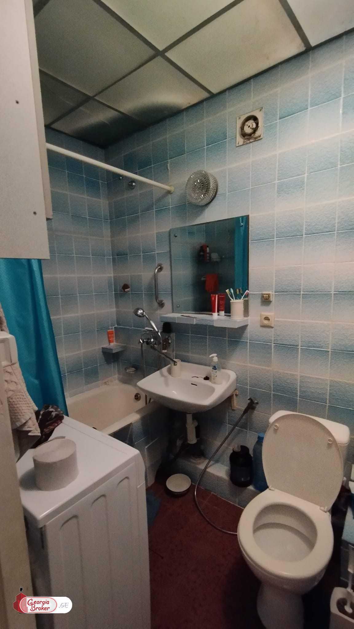 nearly repaired 3-room apartment for sale