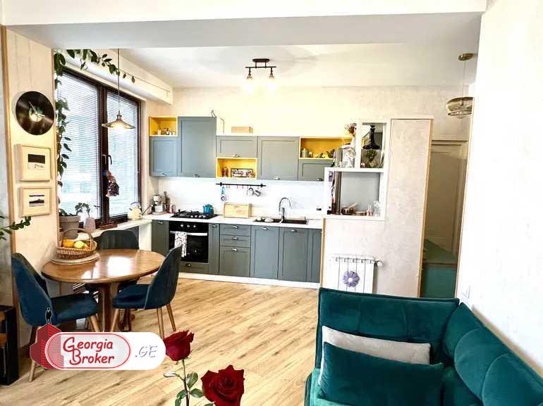 იყიდება ახალი გარემონტებული 3 ოთახიანი ბინა