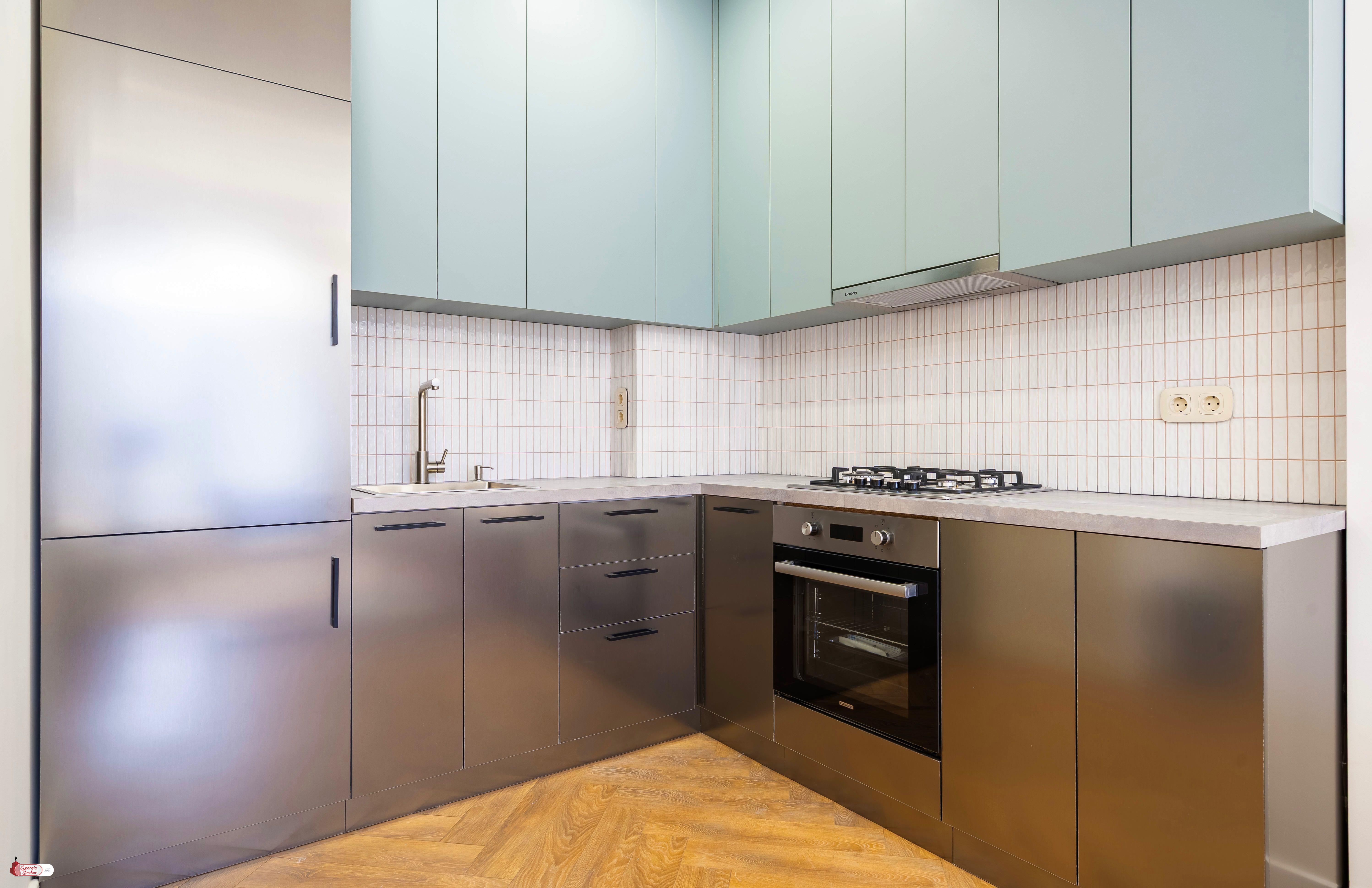 продается квартира с новым ремонтом 2-комнаты