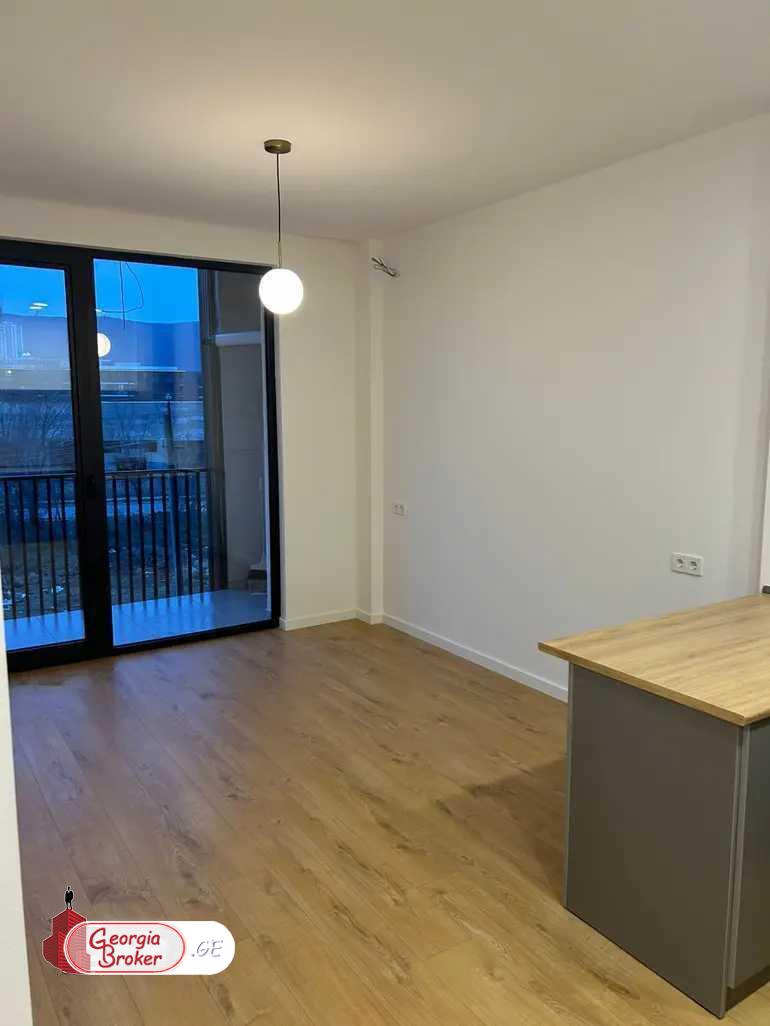 nearly repaired 2-room apartment for sale