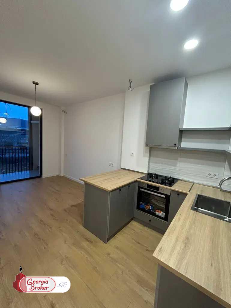 nearly repaired 2-room apartment for sale